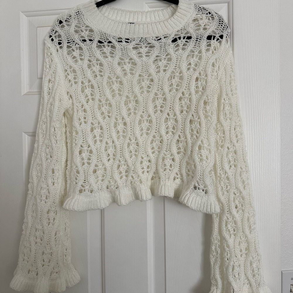 Divided Ivory Open-Knit Cropped Pullover